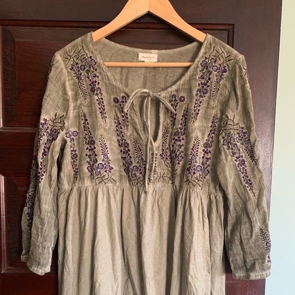 Anthropologie Meadow Rue Embroidered Top - Picture 2 of 3